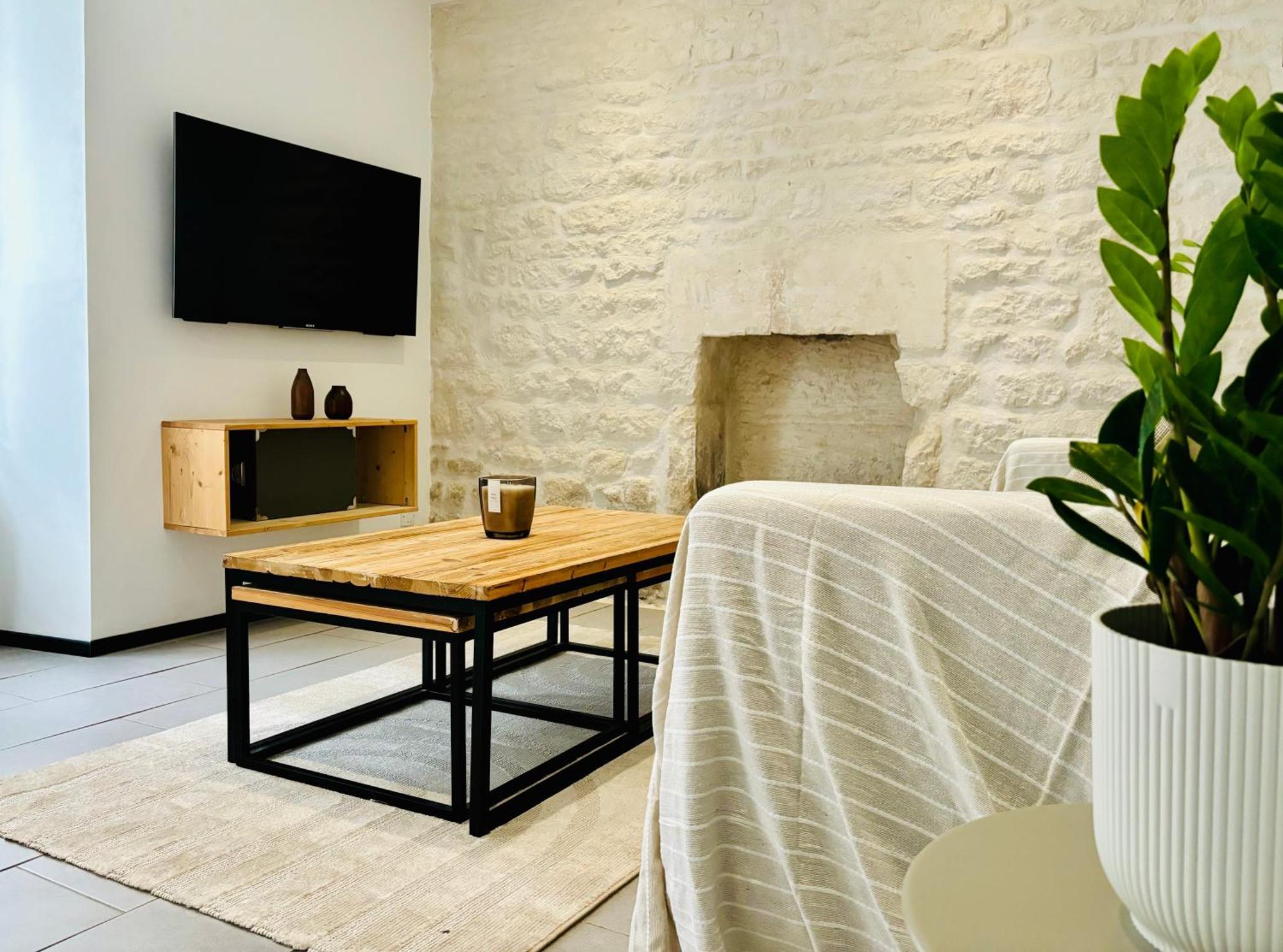 La Maison Du Parc, Charme Et Tranquillite Niort Exteriör bild