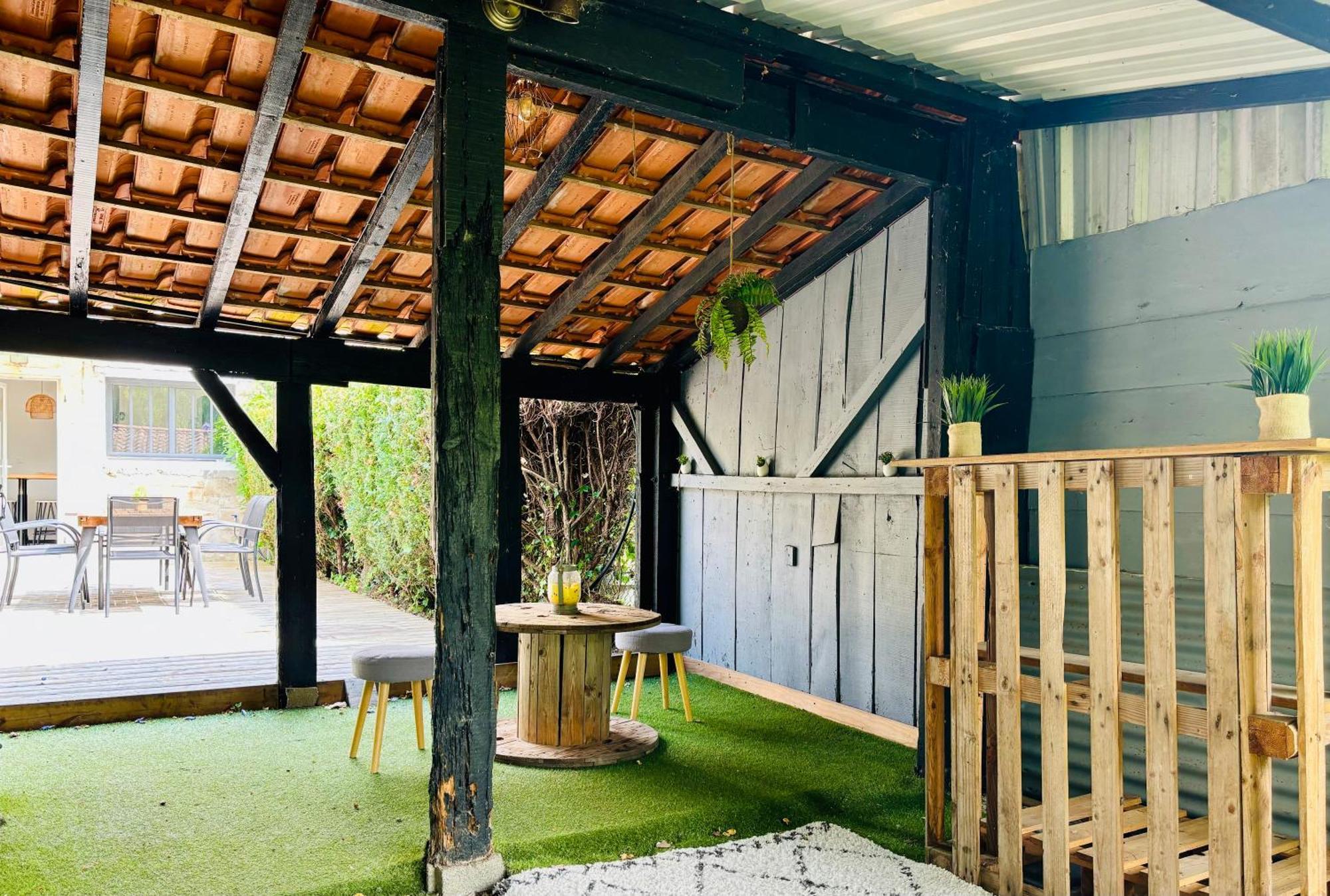 La Maison Du Parc, Charme Et Tranquillite Niort Exteriör bild